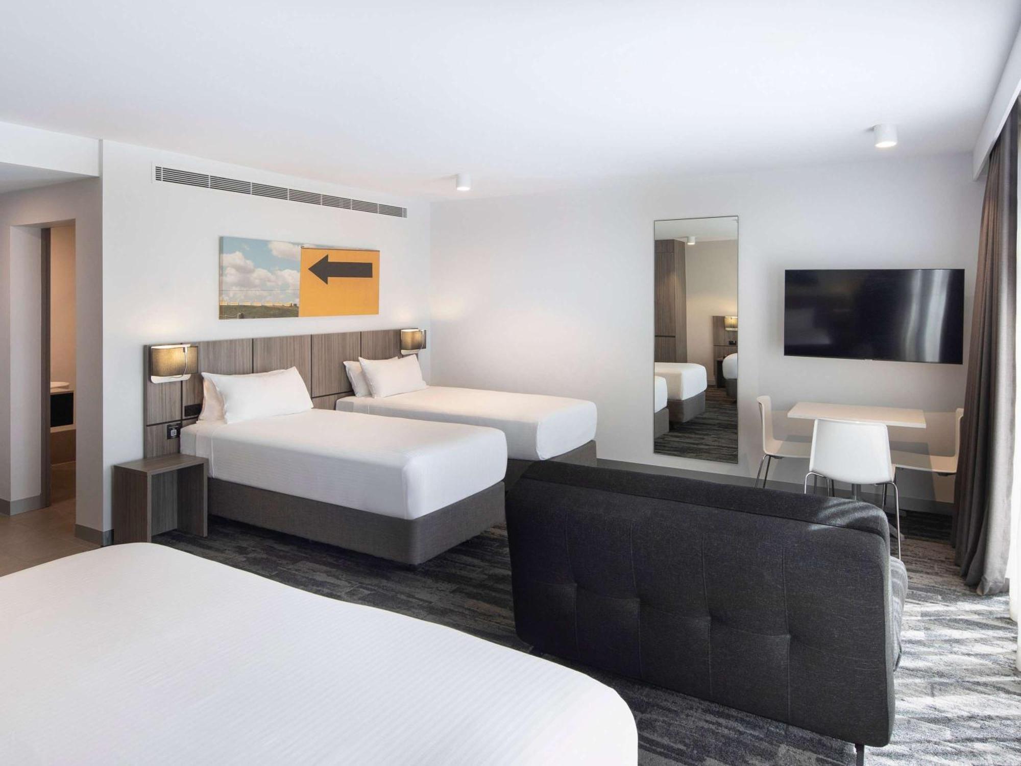 Mercure Sydney Blacktown Arndell Park Ngoại thất bức ảnh